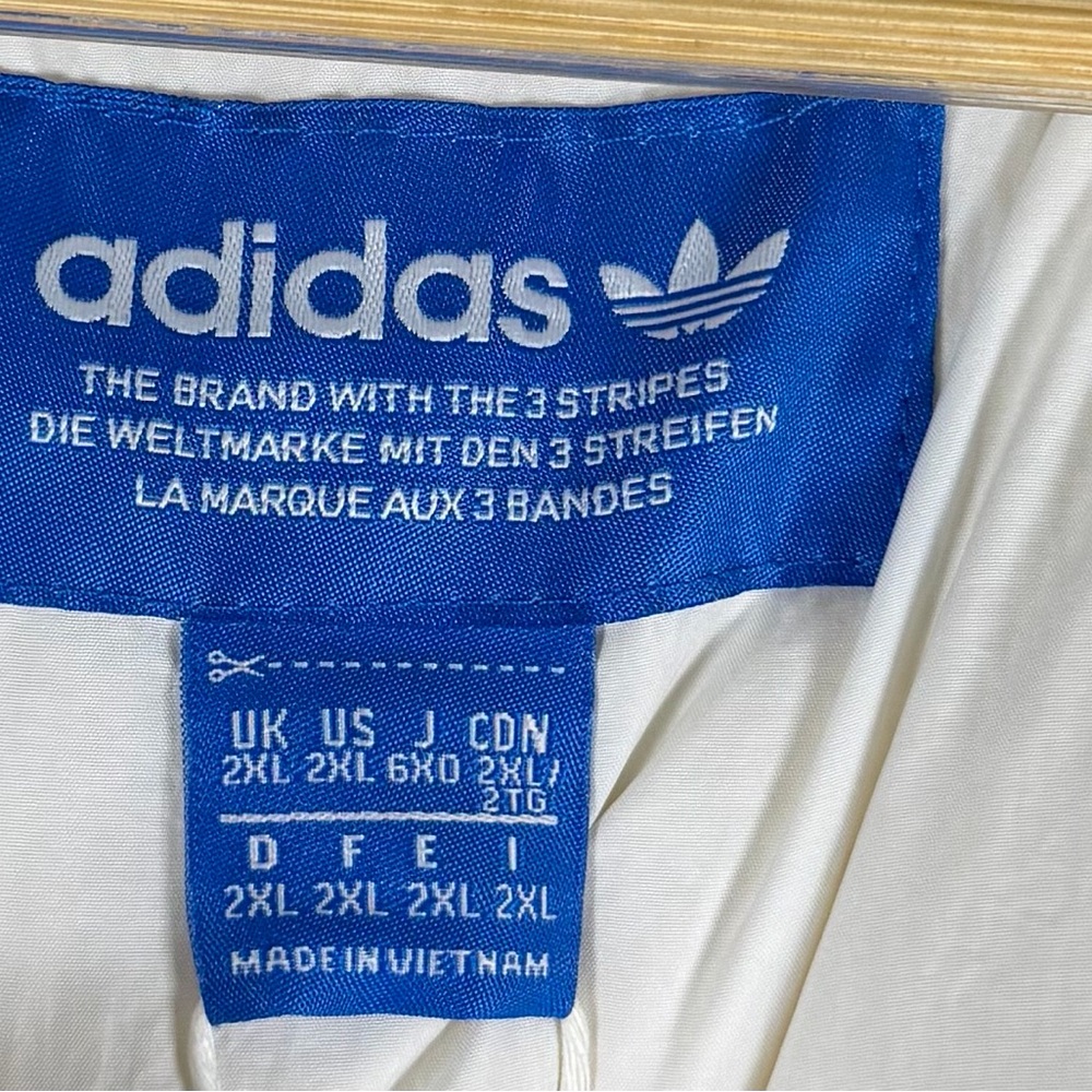 Adidas Originals SST Down Puffer Jacket 2XL - Picture 9 of 10